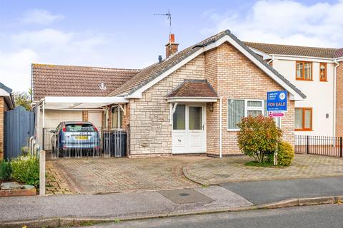 2 bedroom detached bungalow for sale, Ullswater Avenue, Nuneaton