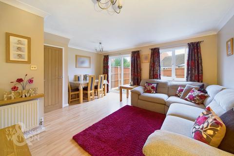 3 bedroom semi-detached house for sale, Market Manor, Acle