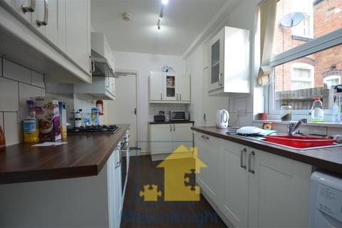 5 bedroom terraced house to rent, Manilla Road, Selly Oak, Birmingham B29