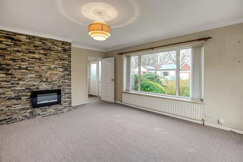 4 bedroom detached bungalow for sale, Hutchinson Drive, Northallerton