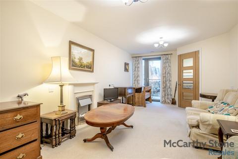 1 bedroom apartment for sale, Jenner Court, St. Georges Road, Cheltenham, Gloucestershire, GL50 3ER