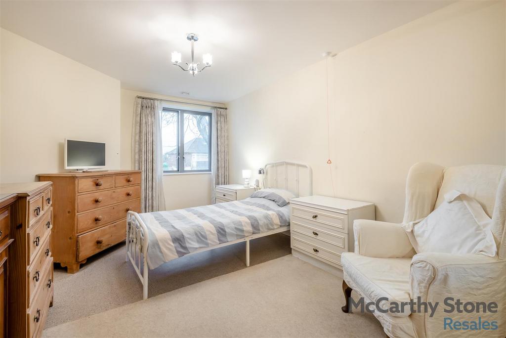 8630660-interior13.jpg