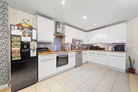 2 bedroom apartment for sale, Trico House, Brentford TW8