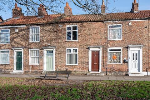 2 bedroom terraced house for sale, York YO30