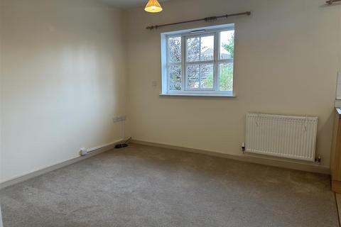 2 bedroom flat to rent, Bowden Mews,Victoria Avenue, Market Harborough