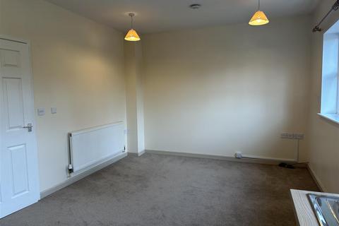 2 bedroom flat to rent, Bowden Mews,Victoria Avenue, Market Harborough