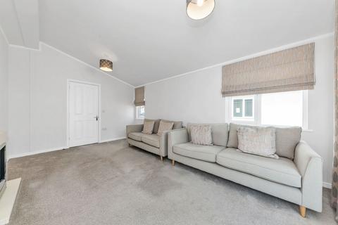 2 bedroom park home for sale, Constable Close, Cambridge CB24