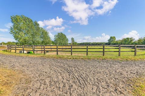 3 bedroom equestrian property for sale, Fordham Road, Bury St. Edmunds IP28