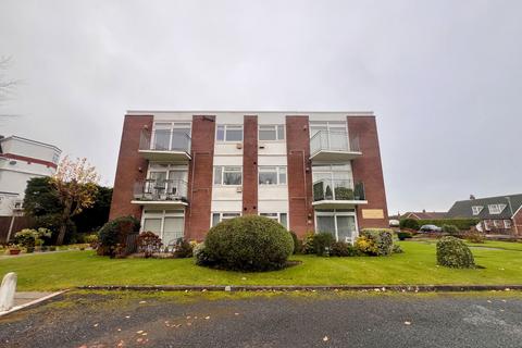 2 bedroom flat to rent, Cambridge Road, Southport, PR9 9PR