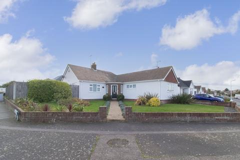 3 bedroom detached house for sale, Magnolia Avenue, Cliftonville, CT9