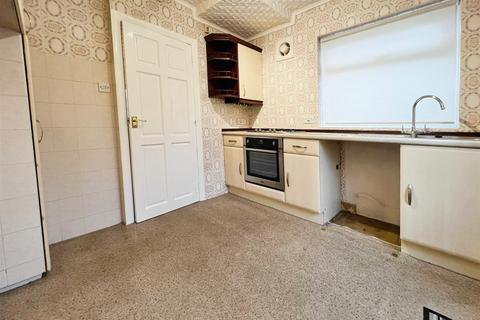 3 bedroom semi-detached house for sale, Fagley Drive, Bradford BD2