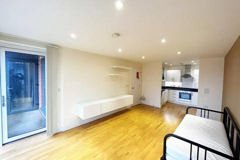 2 bedroom flat to rent, Zenith Close, LONDON