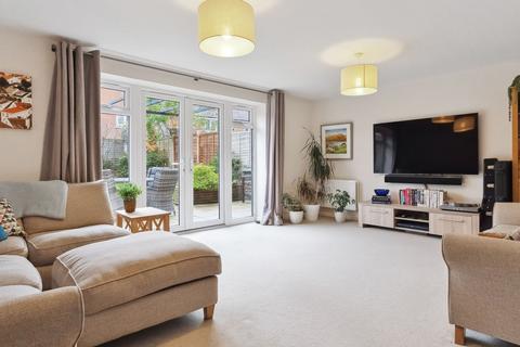 24 Ethel Bailey Close, Epsom, KT19 8NF
