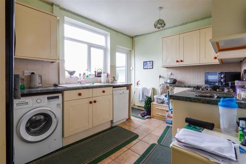 2 bedroom semi-detached house for sale, Tan Y Fron, Barry