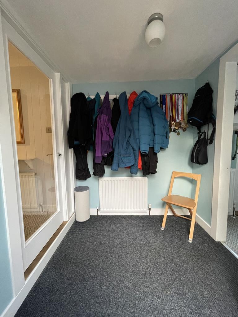 Entrance porch.JPG