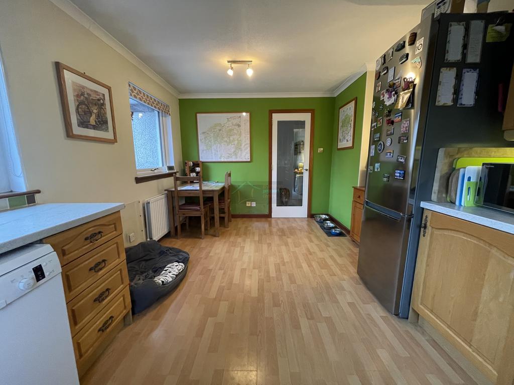 Kitchen c.JPG