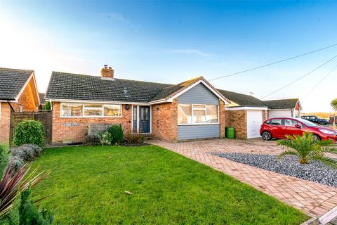 2 bedroom bungalow for sale, Humber Avenue, Worthing, West Sussex, BN13