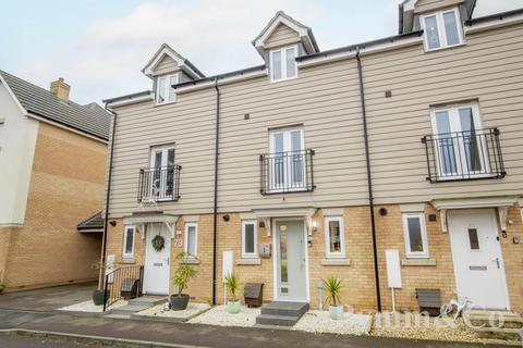 3 bedroom townhouse for sale, Falcon Crescent, Norwich NR8