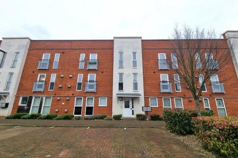 2 bedroom flat for sale, Compair Crescent, Ipswich, IP2