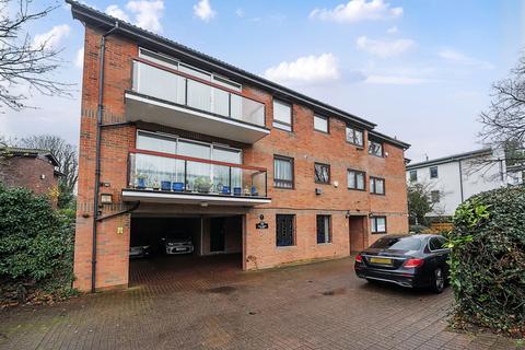 2 bedroom apartment for sale, Gordon Avenue, Stanmore, Middlesex