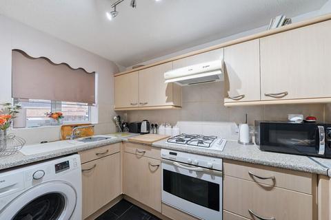 2 bedroom end of terrace house for sale, Bluebell Close, Bedford