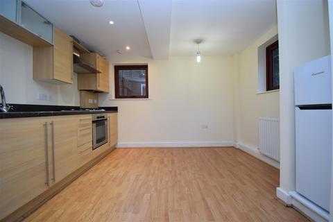 1 bedroom ground floor flat to rent, Hughes, Woodlands Village, Sandal WF1