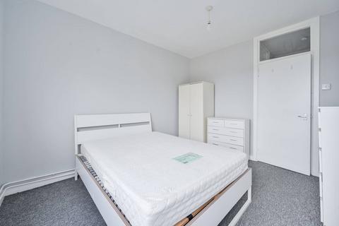 2 bedroom flat to rent, Neckinger Estate, Bermondsey, London, SE16