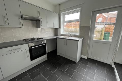 2 bedroom terraced house for sale, Stanhope Road, Swadlincote DE11