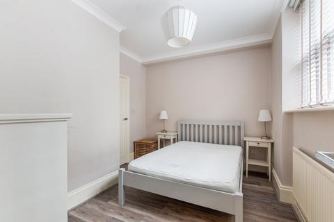 2 bedroom flat to rent, Denbigh Street, Pimlico, London, SW1V 2ER