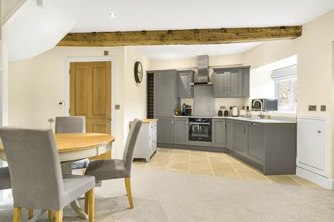 2 bedroom barn conversion for sale, Irons Court, Middle Barton, OX7