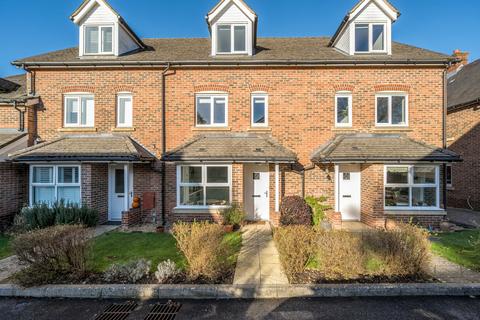 4 bedroom house for sale, Thornton Close, Alresford, Hampshire, SO24