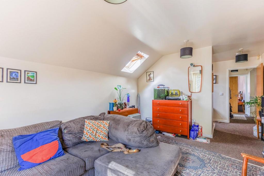 6 R1 A5293-HDR.jpg
