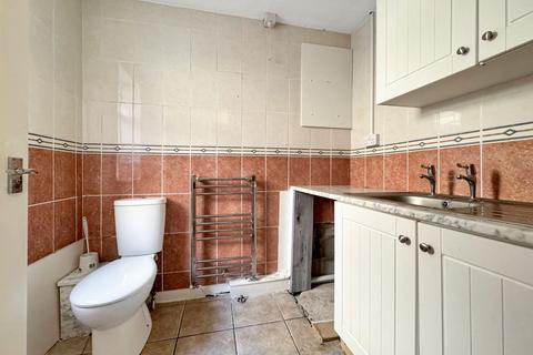 111 Blackwell Road, Carlisle, CA2 4EH
