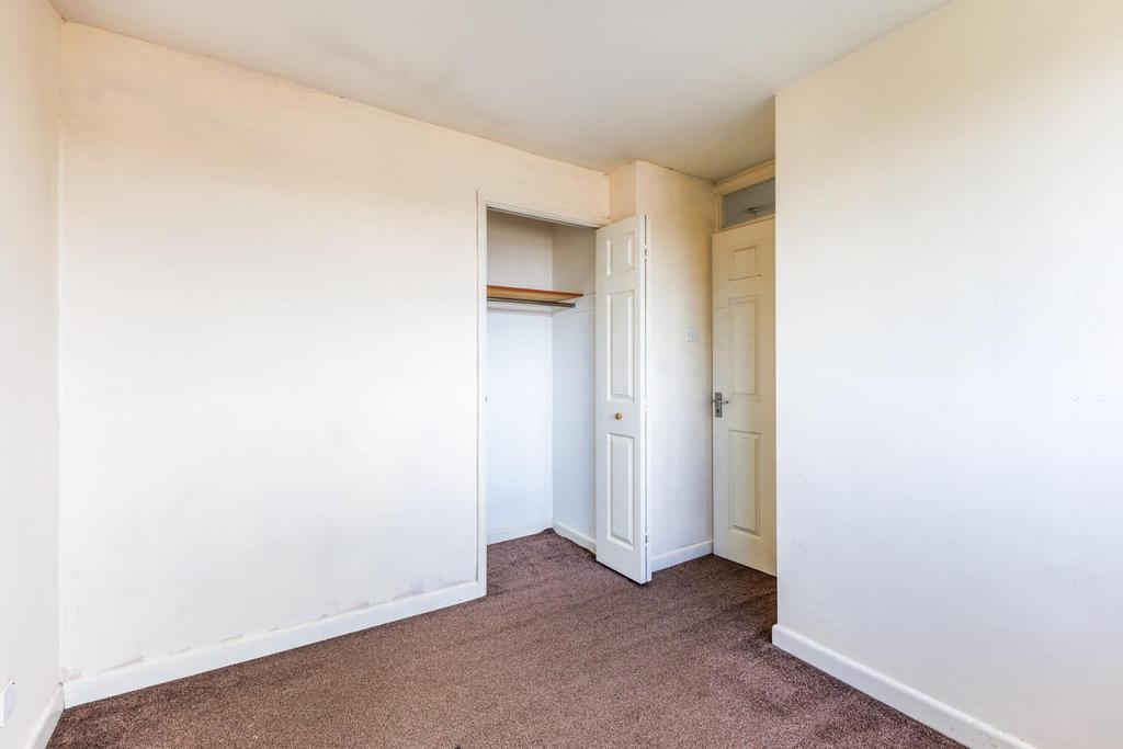6 R1 A6593-HDR.jpg