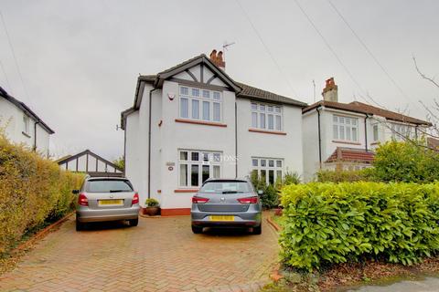 4 bedroom detached house for sale, Bryngwyn Road, Cyncoed, Cardiff