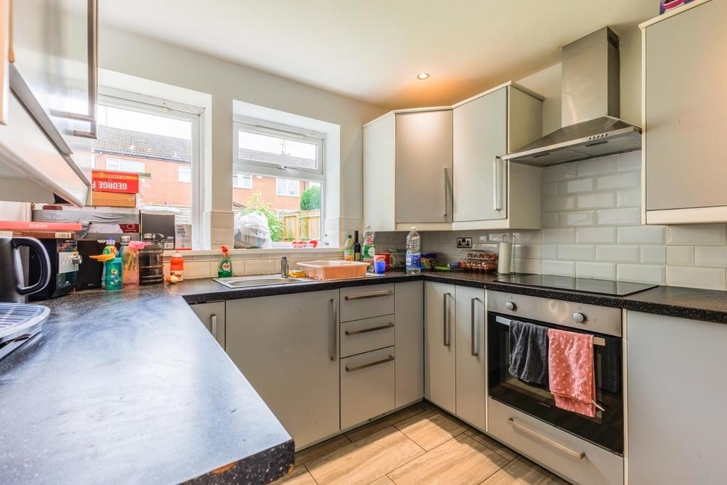 6 R1 A5656-HDR.jpg
