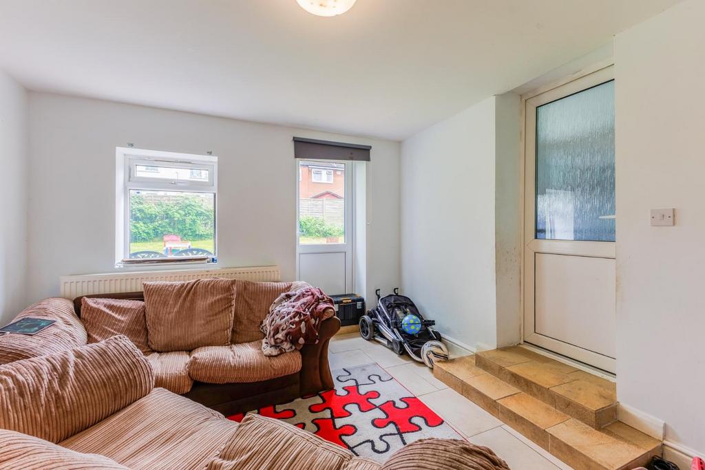 6 R1 A5681-HDR.jpg