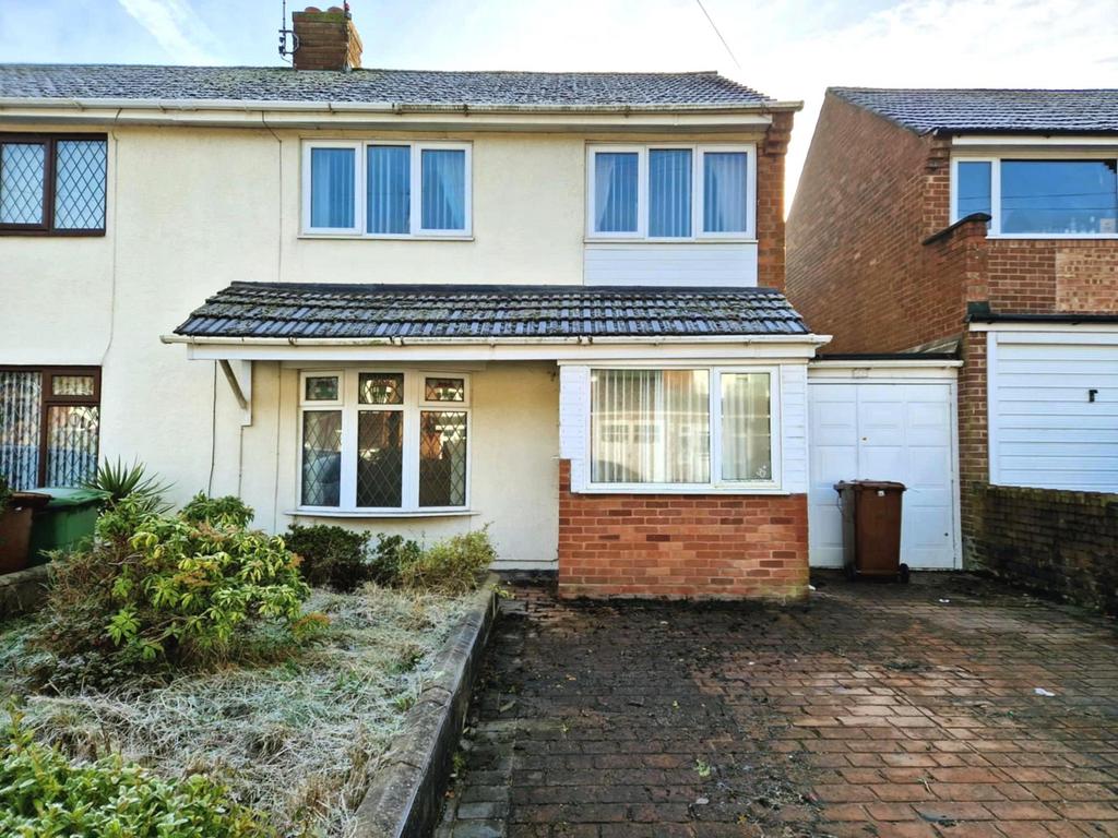 Sycamore Crescent  3 Bedroom Semi Detached house