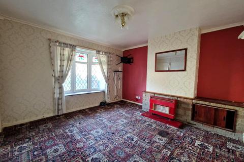 3 bedroom semi-detached house for sale, Sycamore Crescent, Rugeley. WS15 1HQ