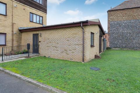 2 bedroom ground floor flat for sale, High Street, St. Lawrence, CT11