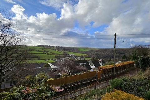 3 bedroom detached bungalow to rent, Warren Lane, Great Torrington, Devon