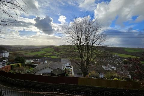 3 bedroom detached bungalow to rent, Warren Lane, Great Torrington, Devon