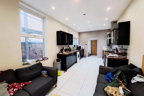 5 bedroom terraced house for sale, Albert Road, Aston, Birmingham