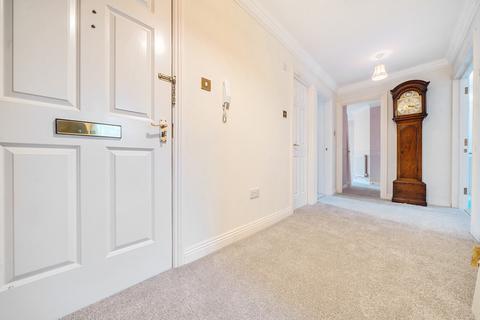 2 bedroom flat for sale, Portsmouth Road, Milford, Godalming, GU8