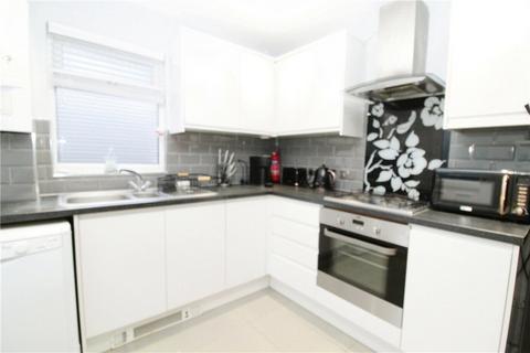 2 bedroom apartment to rent, Neville Road, Croydon, CR0