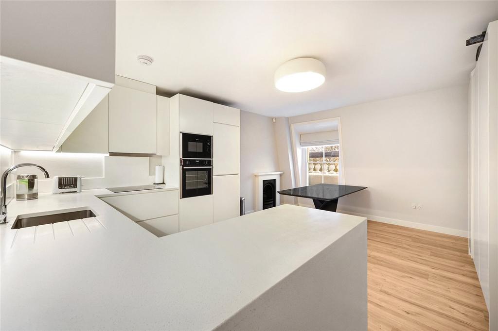 Apartment in London - View 2