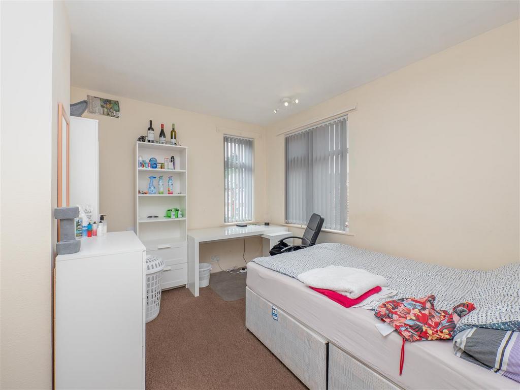 Bedrooms 4.jpg