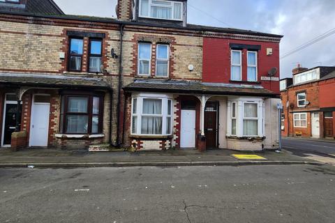 4 bedroom terraced house to rent, Stanley Terrace, Leeds, LS9 7AF