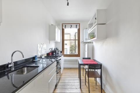 1 bedroom apartment for sale, Highbury Hill, London, N5