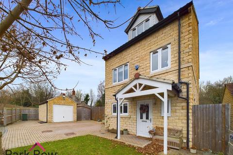 4 bedroom detached house for sale, Abbeystone Gardens, Monk Fryston, Leeds